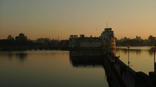 Lakhota Lake